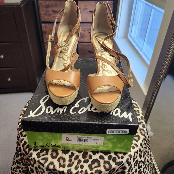 Sam Edelman Turner Tan Leather 4.5 in wedge, 2 in platform sandals Size 11 - Picture 4 of 6